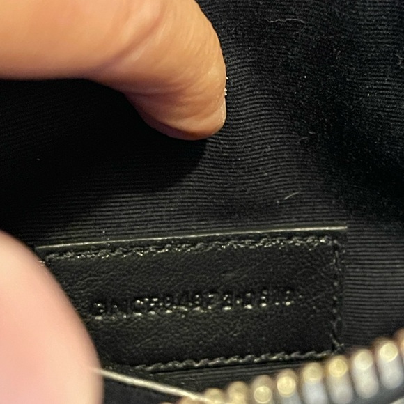 YSL MATELASSE Small Zipped Pouch - Picture 6 of 14